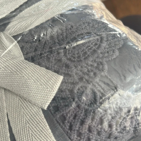 Anthropologie Scalloped Crochet Collection Twin Size Duvet Cover Dark Gray New - Picture 6 of 6